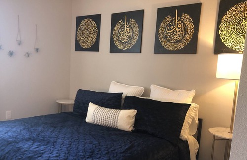 Riverview House | Get close to beaches and downtown!