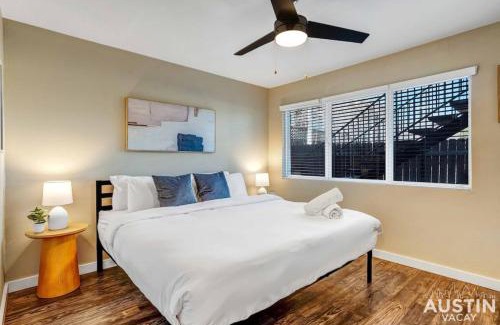 Hancock Apartment | Get Comfy Memory Foam Beds and Tub in Central ATX