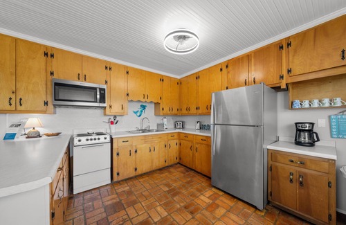 Gulf Shores House | Get Down to Beachness by Liquid Life