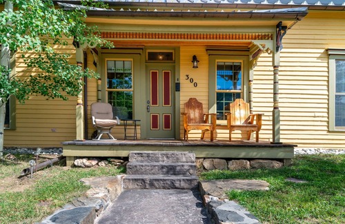 Central City House | Get out of the heat. Beautiful evenings