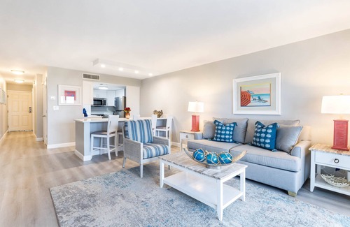Captiva Apartment | Get Ready for Adventures! 3 Elegant Villa Units, Pools, Beach Access, Restaurant