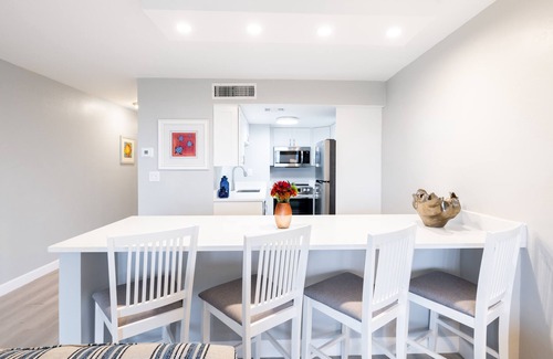 Captiva Apartment | Get Ready for Adventures! 3 Elegant Villa Units, Pools, Beach Access, Restaurant