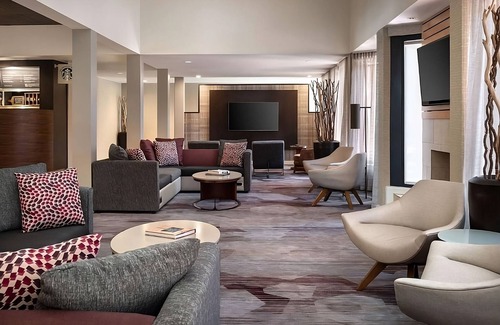 Camelback East Hotel | Get Ready for Blissful Getaway! Pet-Friendly, w/Outdoor Pool, Near Zen Garden