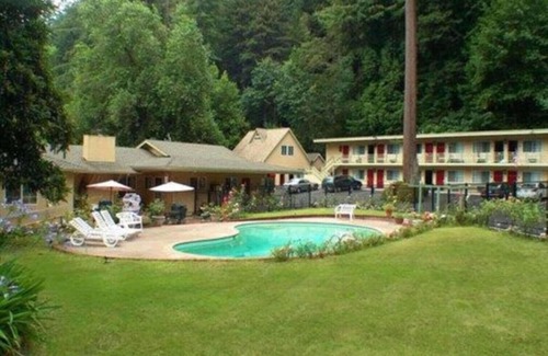 Ben Lomond House | Get your money's worth with a stay in our rooms !