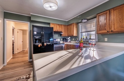 Mount Nebo Cabin | Getaway Cabin – Deck, Fire Pit & BBQ Near Gorge