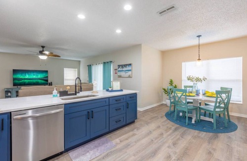 Poinciana House | Getaway & Comfy House w/Pool