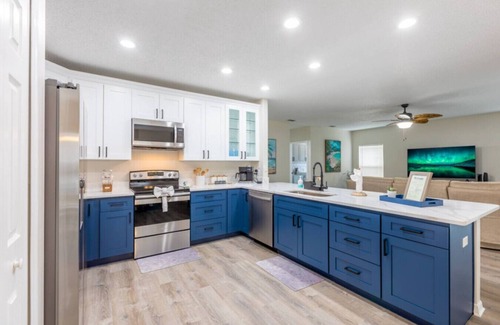 Poinciana House | Getaway & Comfy House w/Pool