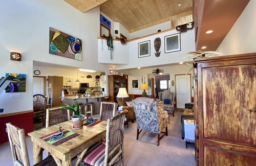 Almont House | Getaway in the Gunnison Valley @ 10 X Ranch Home, Ski CB &/or Monarch!