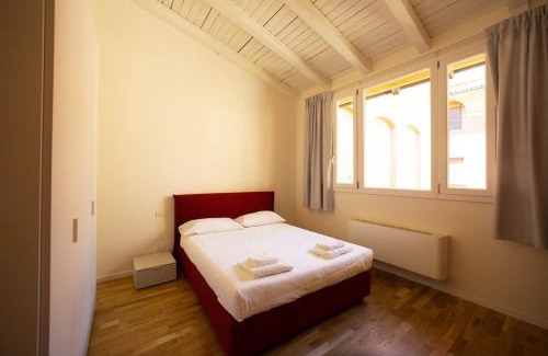 Historic Center Apartment | GetTheKey Attico Marsili