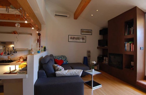 Historic Center Apartment | GetTheKey Borgo Suite