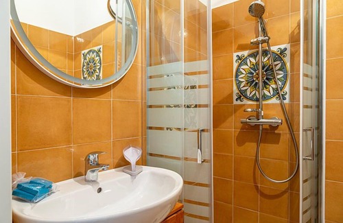 Morazzone House | Ghe Sem Morazzone B&B