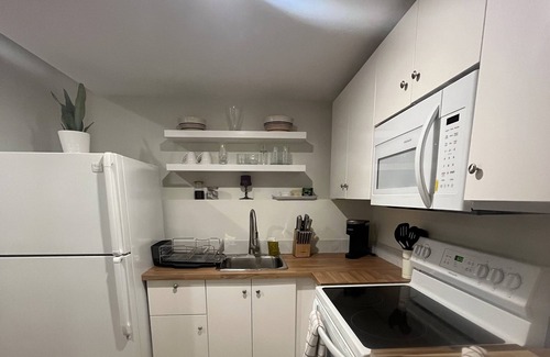 Leduc Apartment | Gi cozy apartment