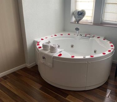 Caracal Apartment | GIA Suites