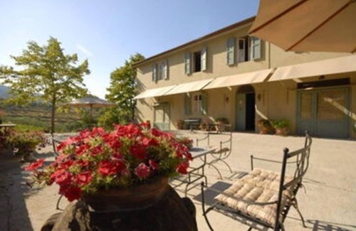 Cantagrillo Apartment | Giallone - Apartment with pool