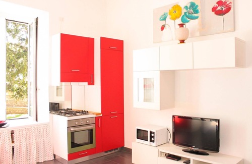 Consiglio di Rumo Apartment | GiardinoLago Rosso Holiday flat on the lake with pool