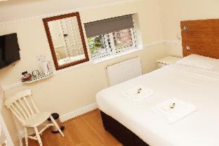 Pettits Hotel | Gidea Park Hotel