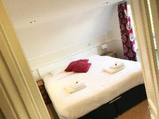 Pettits Hotel | Gidea Park Hotel
