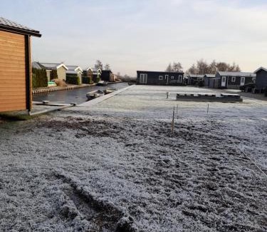 Giethoorn Ski Chalet | Giet Oan gelegen op Resort Venetië