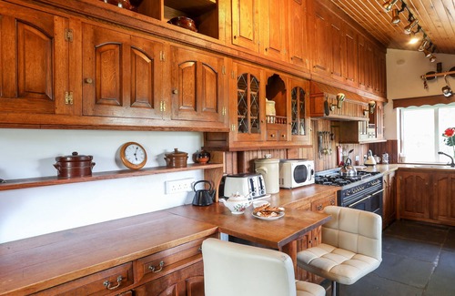 Dolgellau Cottage | GILFACHWYDD, pet friendly, character holiday cottage in Dolgellau