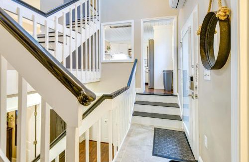 Gilford House | Gilford Townhome with Lakefront Beach and Pool Access!