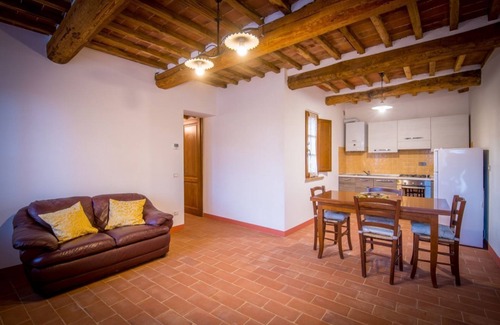Torre A Castello Apartment | Ginestra-Chianti Cozy Flat with Private Parking!