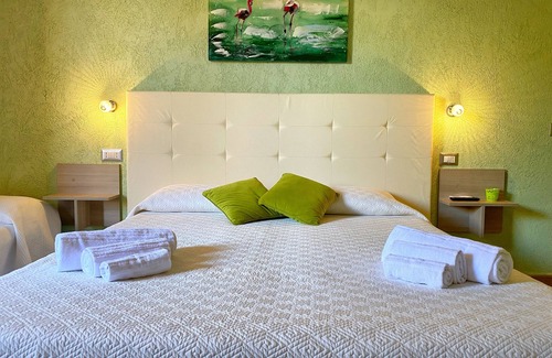 Cabras House | Gioia Guesthouse