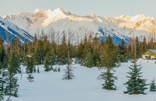Alyeska House | Girdwood Getaway