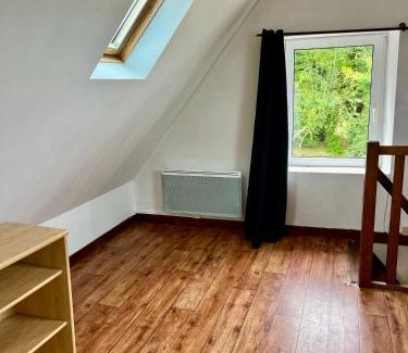 Saint-Manvieu-Bocage House | Gite à proximité du golf et du lac de la Dathée