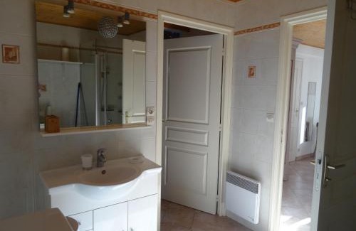 La Tremblade House | Gite 3 étoiles les Nougers