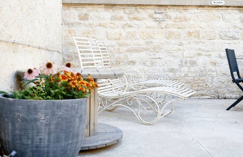 Aiglepierre House | Gite Abricosy du Jura: Holiday home for 6 people between Arbois and Salins les B