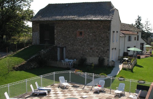 Tanus House | Gite Alice situated on the Tarn/Aveyron border, with Swimming Pool