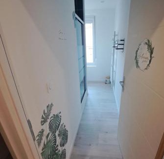 Haybes House | Gite Ardennais 18 personnes "les gronchons"