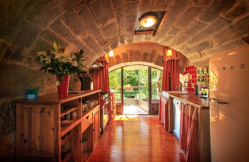 Montolieu House | Gite Au fil de l'eau, a haven of peace in Montolieu & by the river