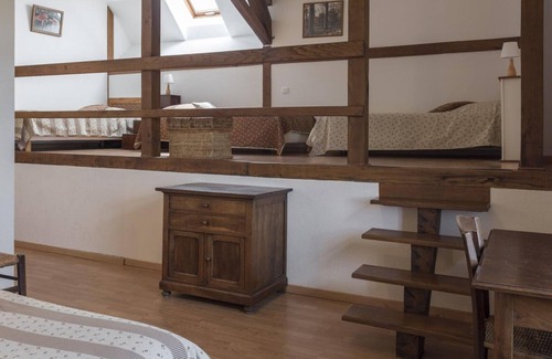 Audes Cottage | Gite Audes, 5 bedrooms, 15 persons