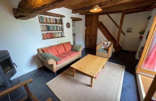 La Chapelle-du-Mont-du-Chat House | Gite, Close To Hautecombe Abbey, Lac du Bourget