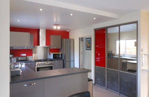 Marcey-les-Greves Villa | GITE DE L'ETANG, 6 bedrooms, private heated swimming pool, private park, fishing pond