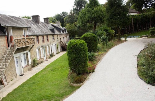 Clecy House | Gite de la petite suisse "BAMBOU"