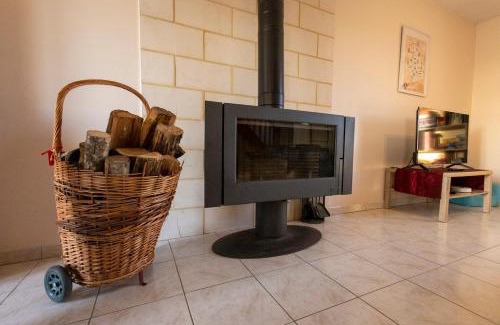 Alluyes House | Gite de la route du blé