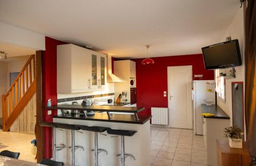 Alluyes House | Gite de la route du blé