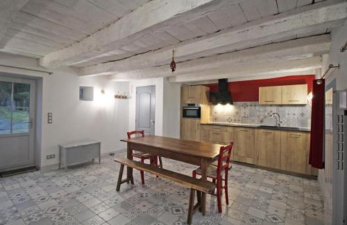 Saint-Laurent-les-Eglises House | Gite des rousses