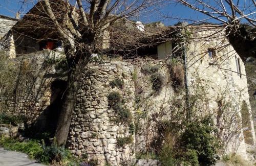 Vallon-Pont-d'Arc Apartment | Gite des Gorges de l'Ardèche