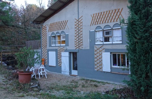 Puimoisson House | Gîte du Deffend, in the heart of Provence. Come and recharge your batteries in the heart of nature.