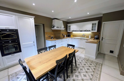 Saint-Gengoux-le-National House | Gîte des Siècles - 14th Century House with Lift and Cinema