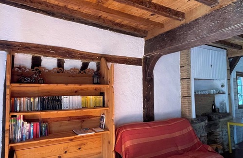 Magnan Ski Chalet | Gîte in the heart of the Gers - 2 hectares of tranquility 7 minutes from the Circuit de Nogaro