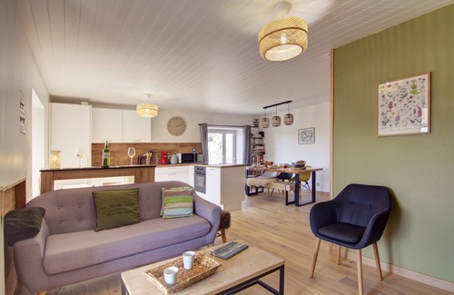 Saint-Front House | Gite l'orée du Mézenc * and its private Nordic bath