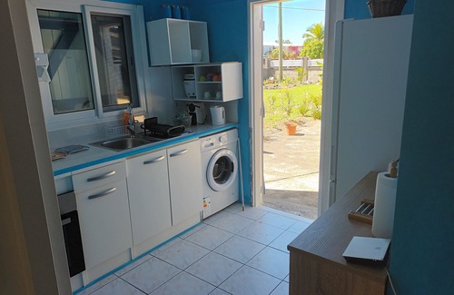 Port-Louis House | Gite la cannaie, security (parking) and comfort 400M from the plage du souffleur.