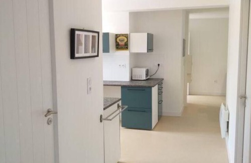 La Flotte Apartment | Gite La Clavette Vue Mer à 5 Min du Port de La Flotte et de son Marché Médiéval