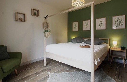 Naujac-Sur-Mer House | Gite LA Jauguette - Naujac-sur-mer