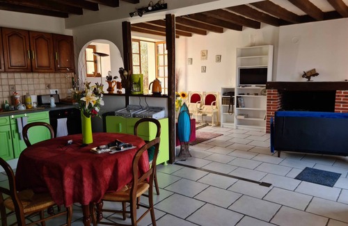 Jars Cottage | Gite La Nuit Des Rois Sancerre (French Favourite Village 2021)