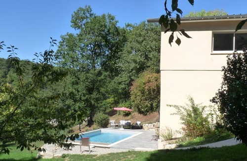 Lacapelle-Viescamp Cottage | Gite Lacapelle-Viescamp, 2 bedrooms, 4 persons